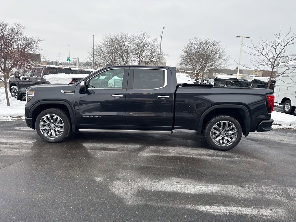 Used 2026 GMC Sierra 1500 Denali w/ Denali Reserve Package AWD/4WD image 5