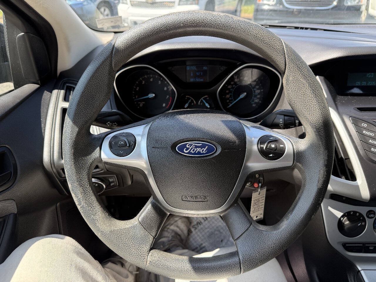 Used 2012 Ford Focus SE w/ Interior Protection Pkg FWD image 13
