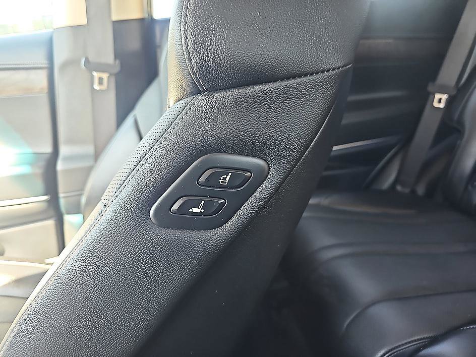 Used 2025 Genesis GV80 2.5T Advanced AWD/4WD image 19