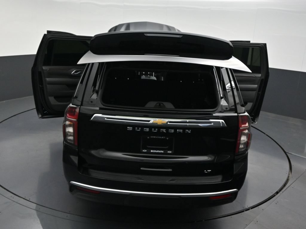 Used 2023 Chevrolet Suburban LT RWD image 38