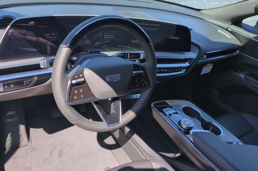 New 2026 Cadillac Lyriq Sport AWD/4WD image 6
