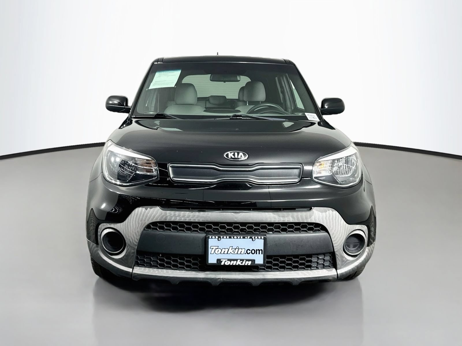 Used 2019 Kia Soul FWD image 2