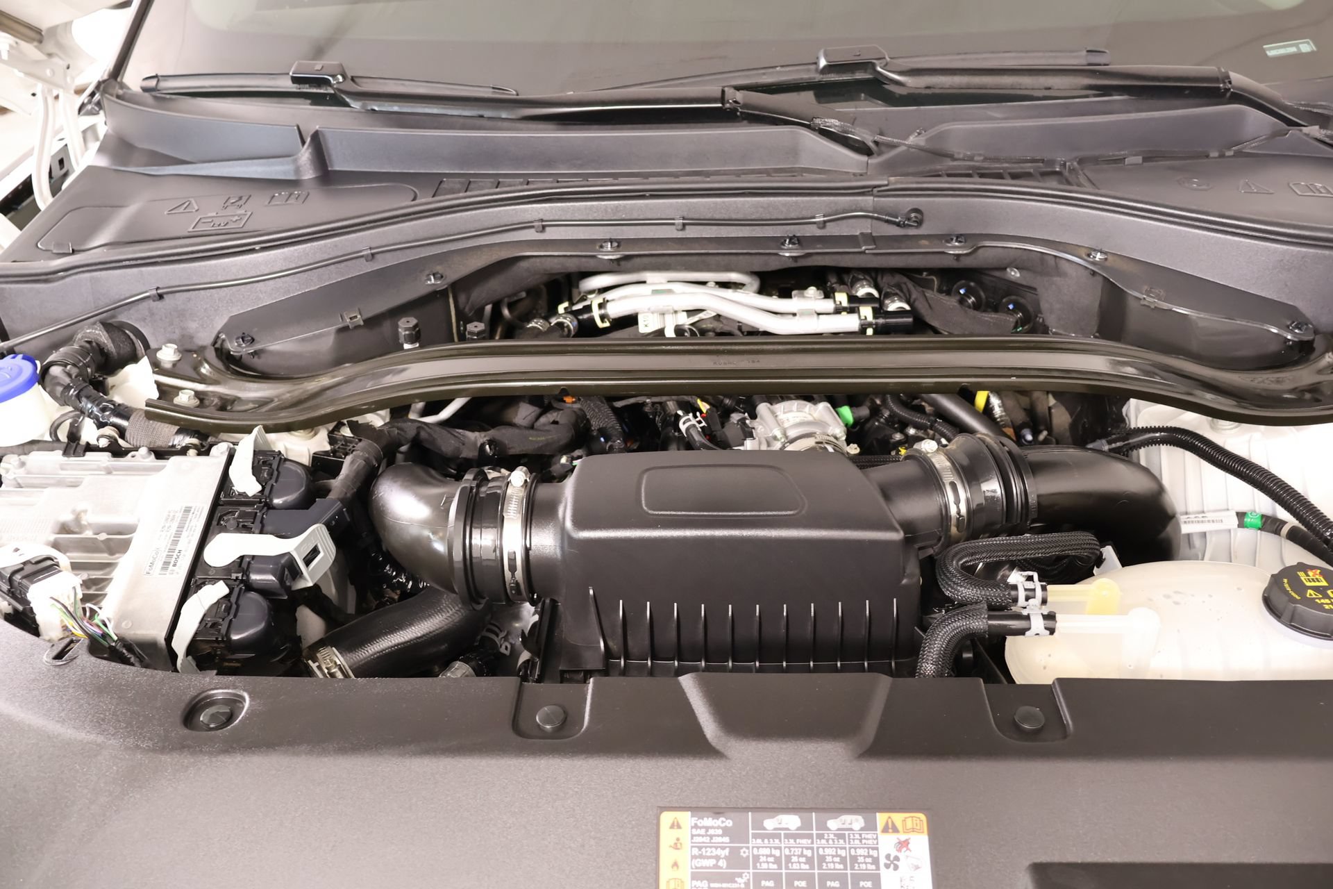 Used 2025 Lincoln Aviator AWD w/ Jet Appearance Package image 22