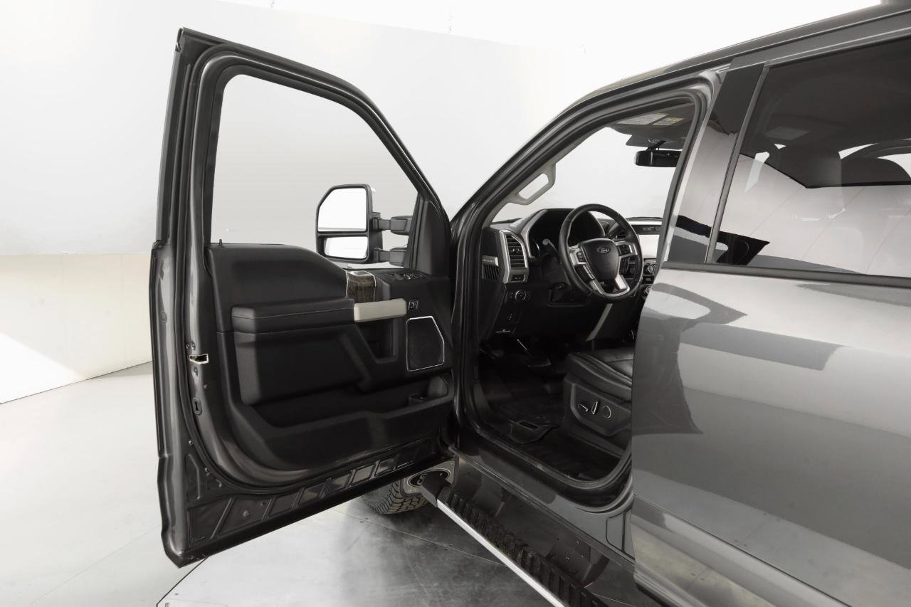 Used 2017 Ford F250 Lariat w/ Camper Package image 12