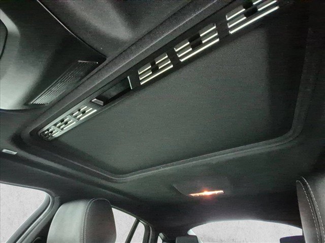 Used 2017 BMW X4 M40i AWD/4WD image 16