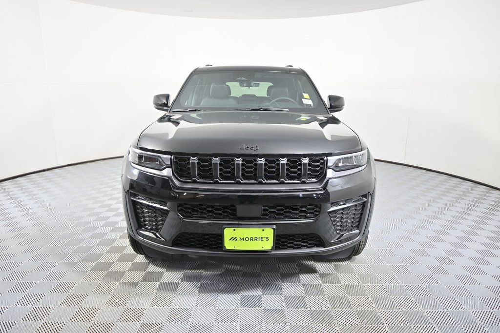 New 2026 Jeep Grand Cherokee Laredo image 10