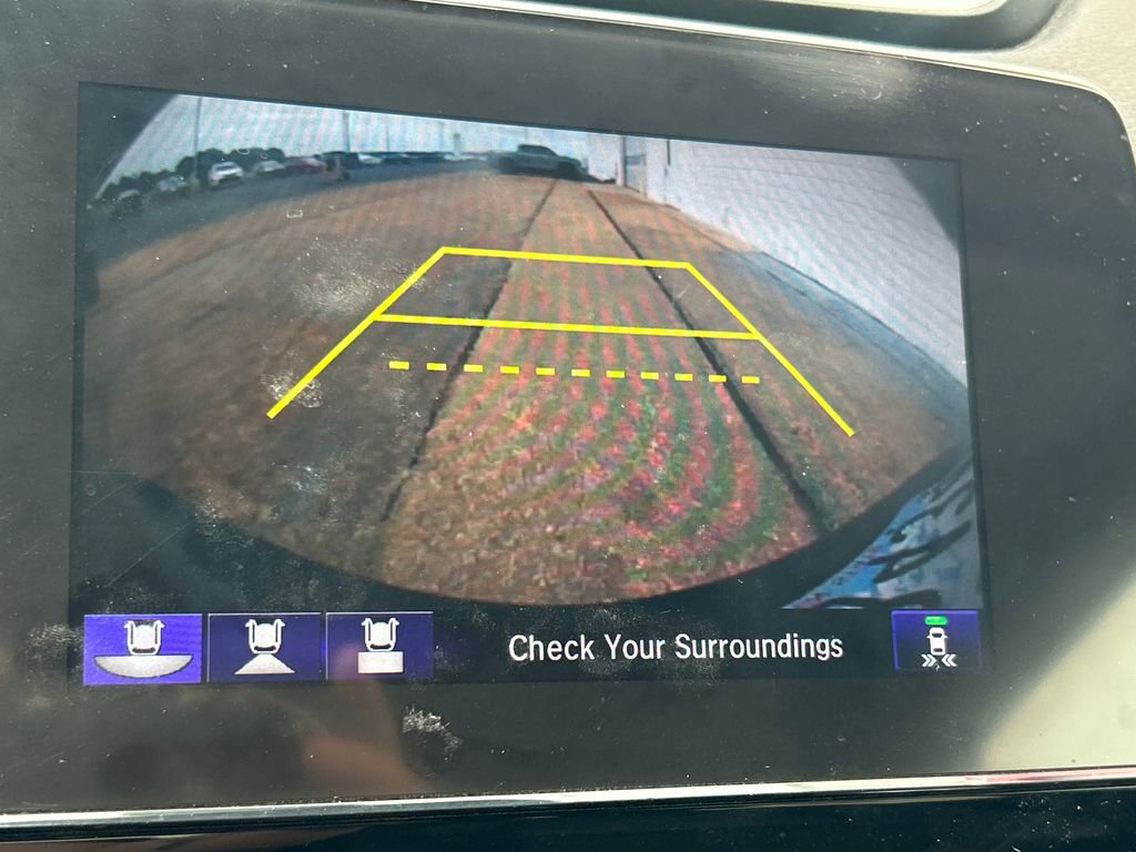 Used 2020 Honda CR-V Touring image 11