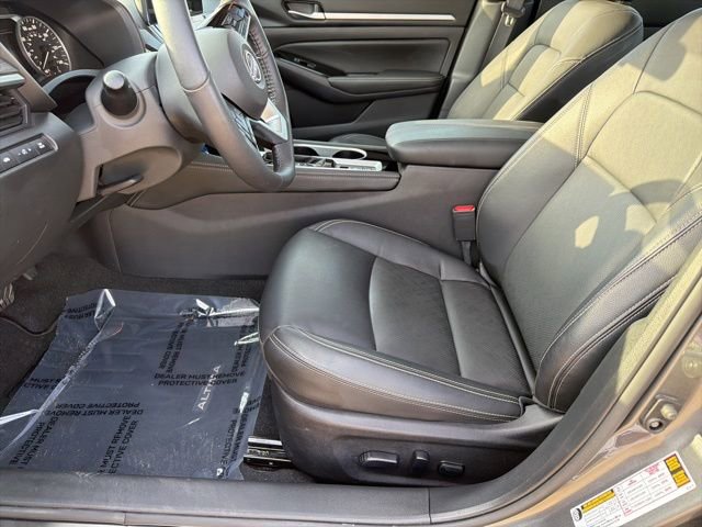 Used 2024 Nissan Altima 2.5 SL image 17