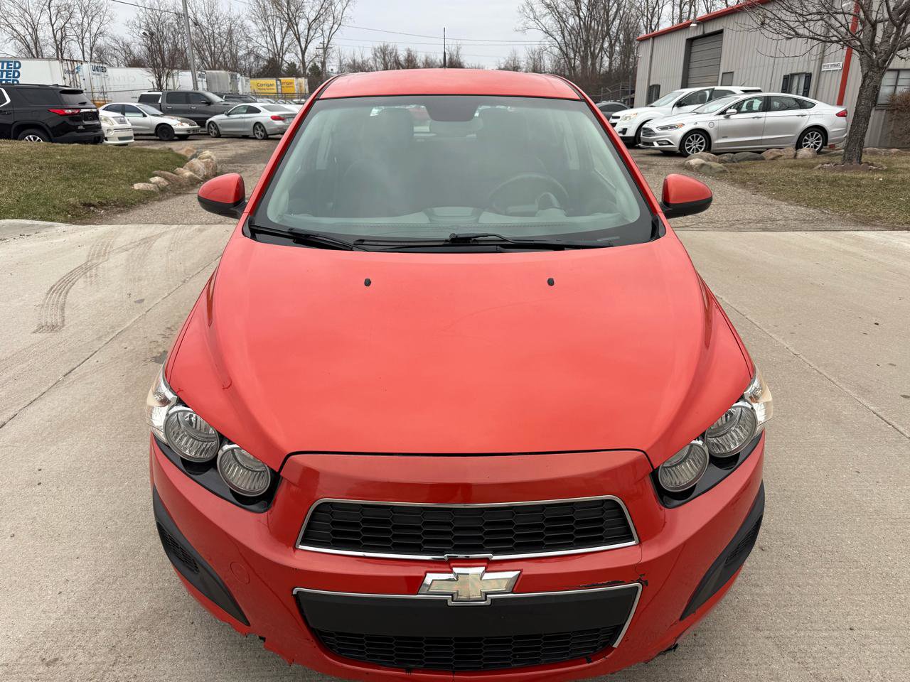 Used 2012 Chevrolet Sonic LT FWD image 2
