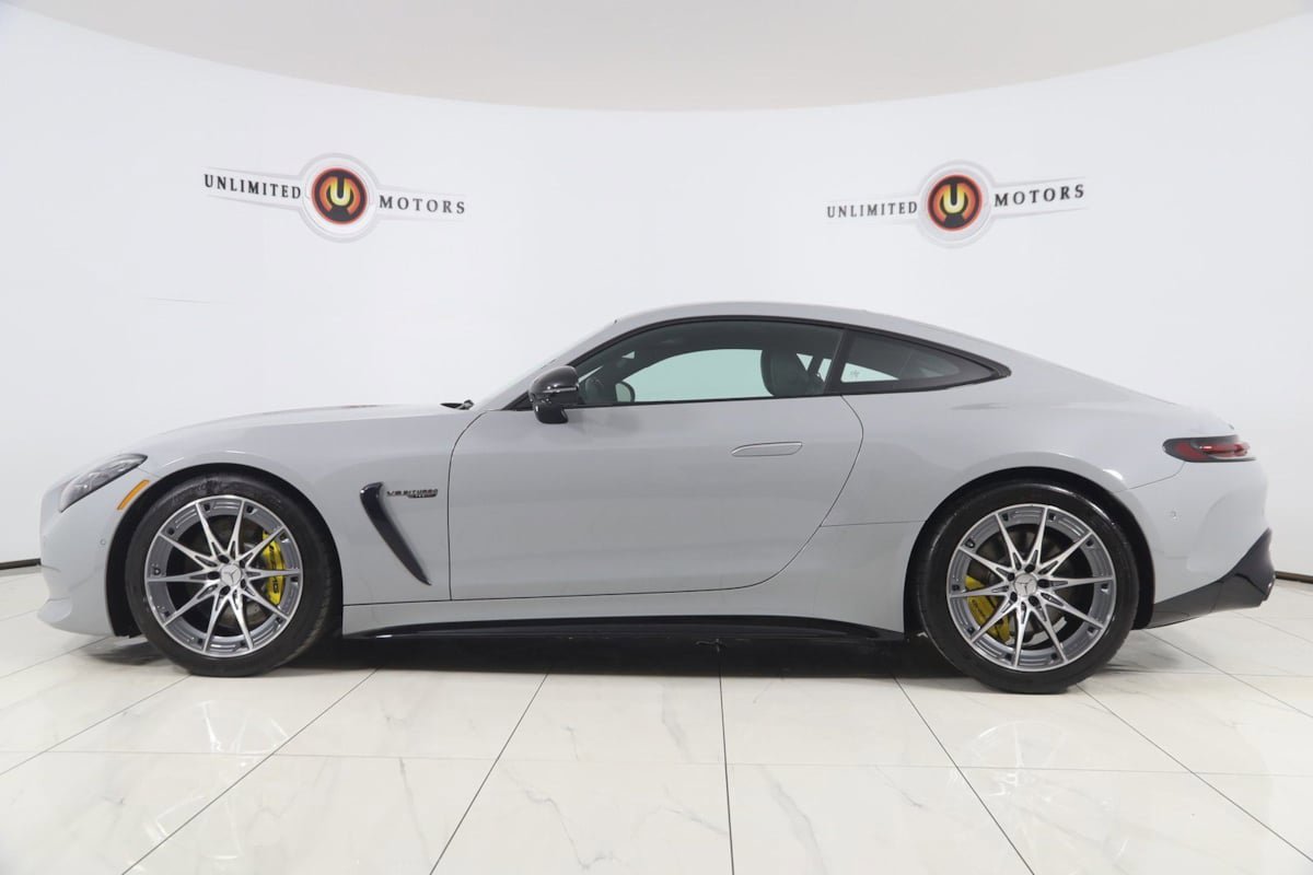 Used 2025 Mercedes-Benz AMG GT 63 w/ AMG Night Package image 38
