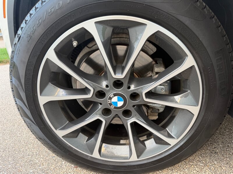 Used 2017 BMW X5 xDrive35d AWD/4WD image 36