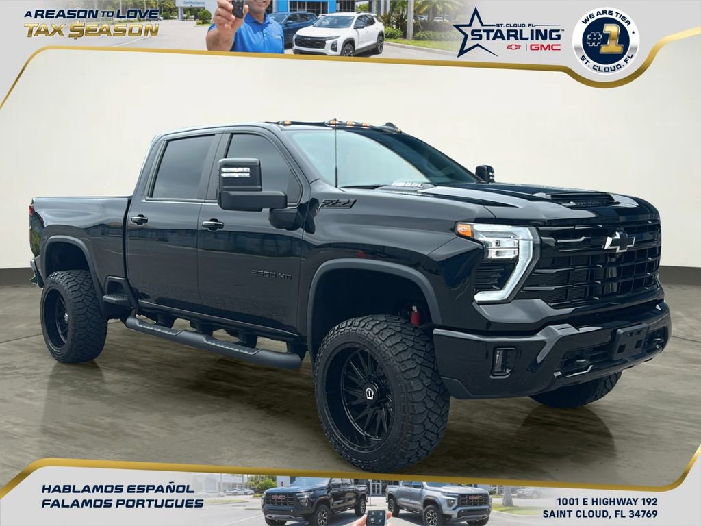 Used 2024 Chevrolet Silverado 2500 LT w/ Midnight Edition image 8