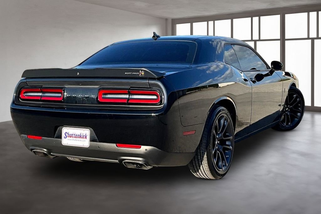 Used 2022 Dodge Challenger R/T Scat Pack w/ Plus Package image 6