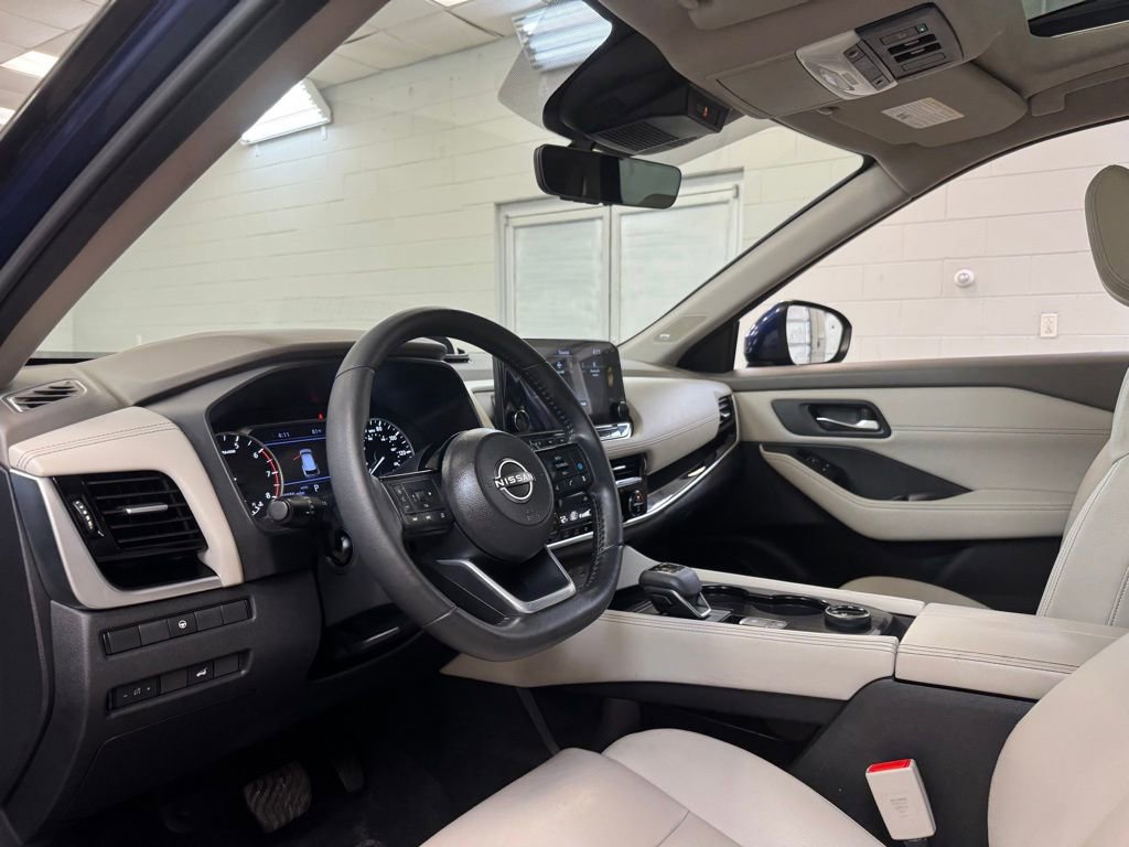 Used 2023 Nissan Rogue SL w/ SL Premium Package AWD/4WD image 13