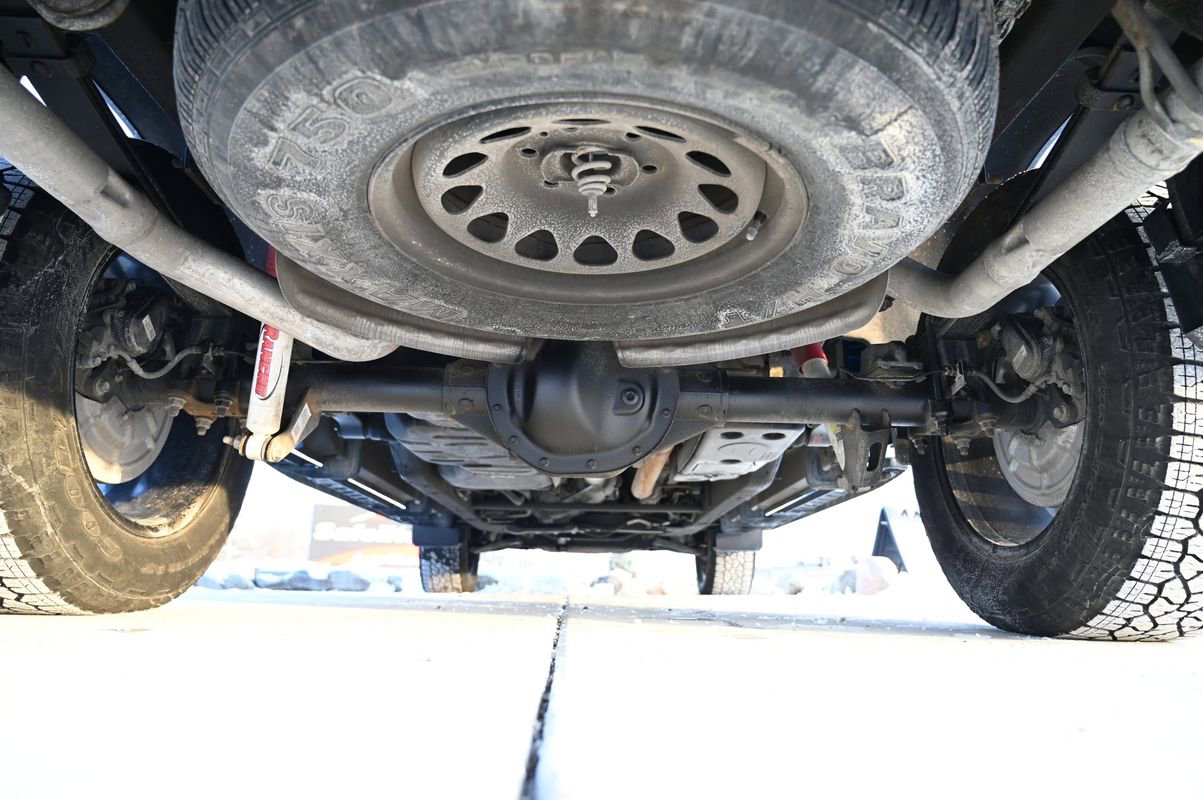 Used 2022 GMC Sierra 1500 AT4 w/ AT4 Premium Package image 14