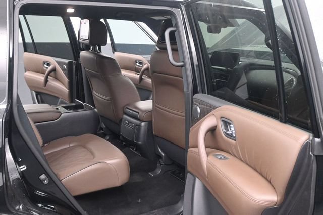 Used 2023 Nissan Armada Platinum w/ Captain's Chairs Package RWD image 45