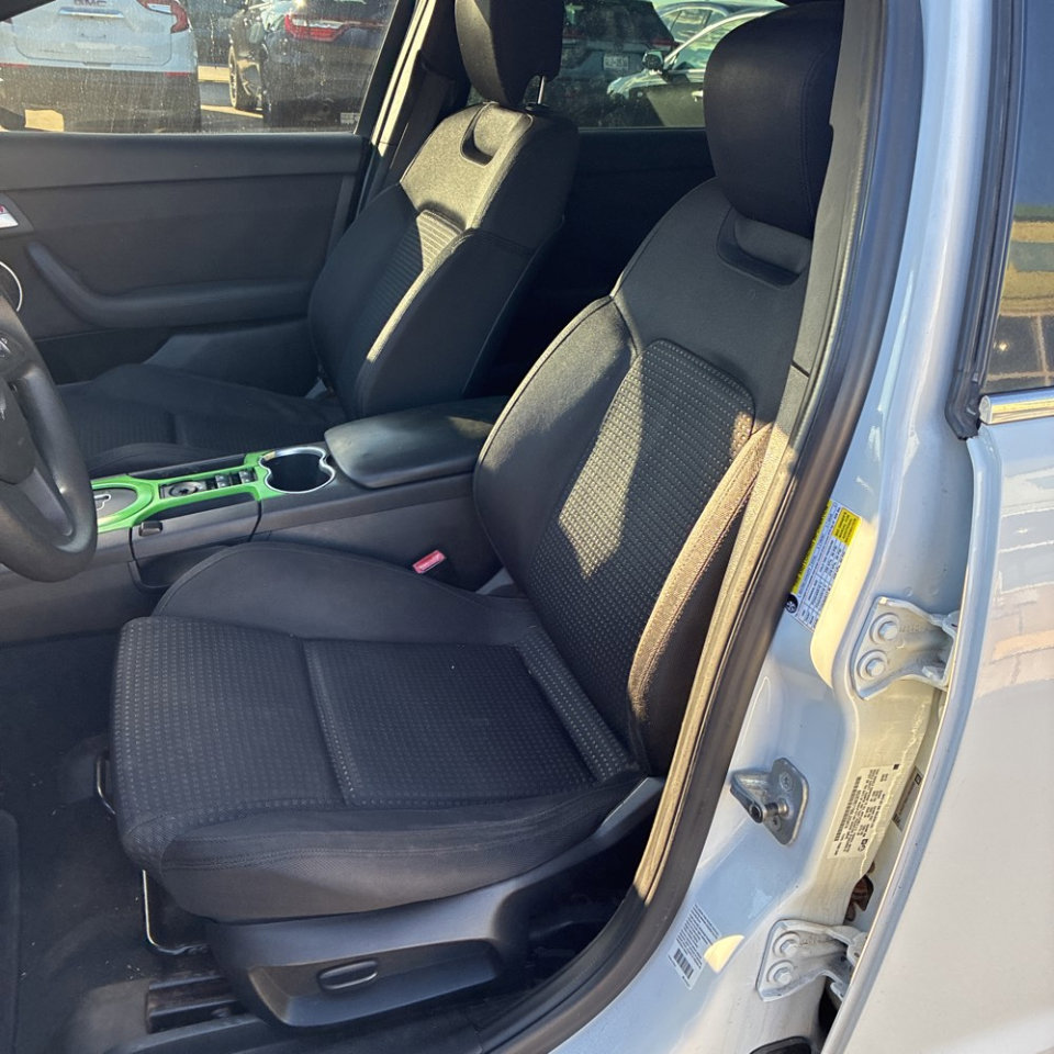 Used 2009 Pontiac G8 w/ Comfort And Sound Package image 17