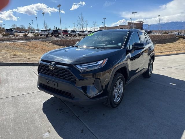 Used 2025 Toyota RAV4 XLE image 3