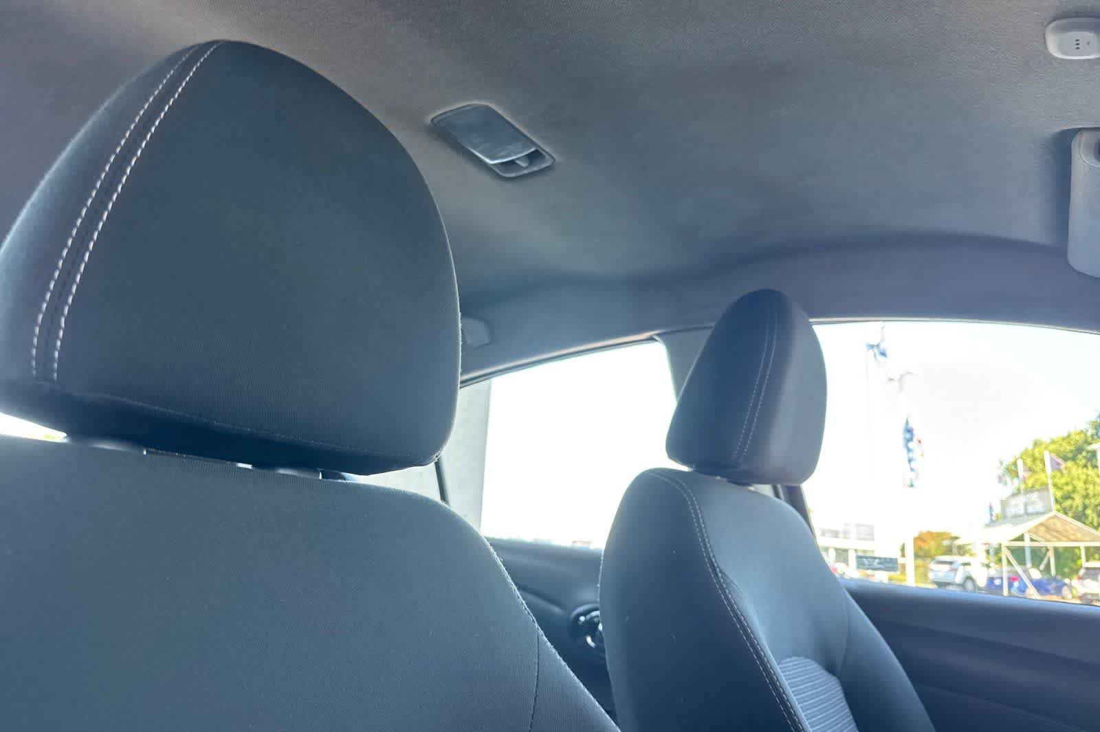 Used 2017 Nissan Versa SV FWD image 16