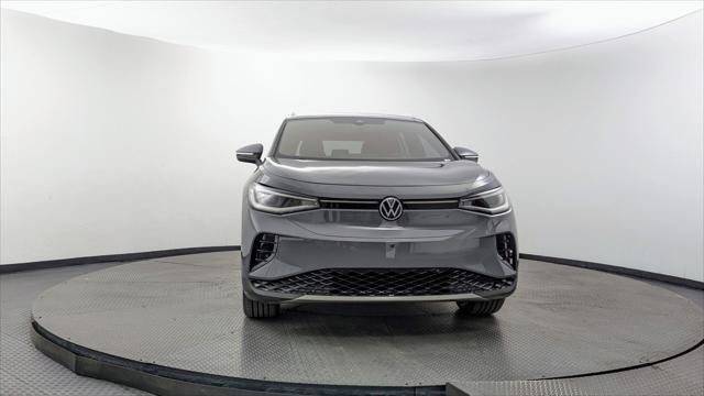 Used 2023 Volkswagen ID.4 Pro S Plus AWD/4WD image 12