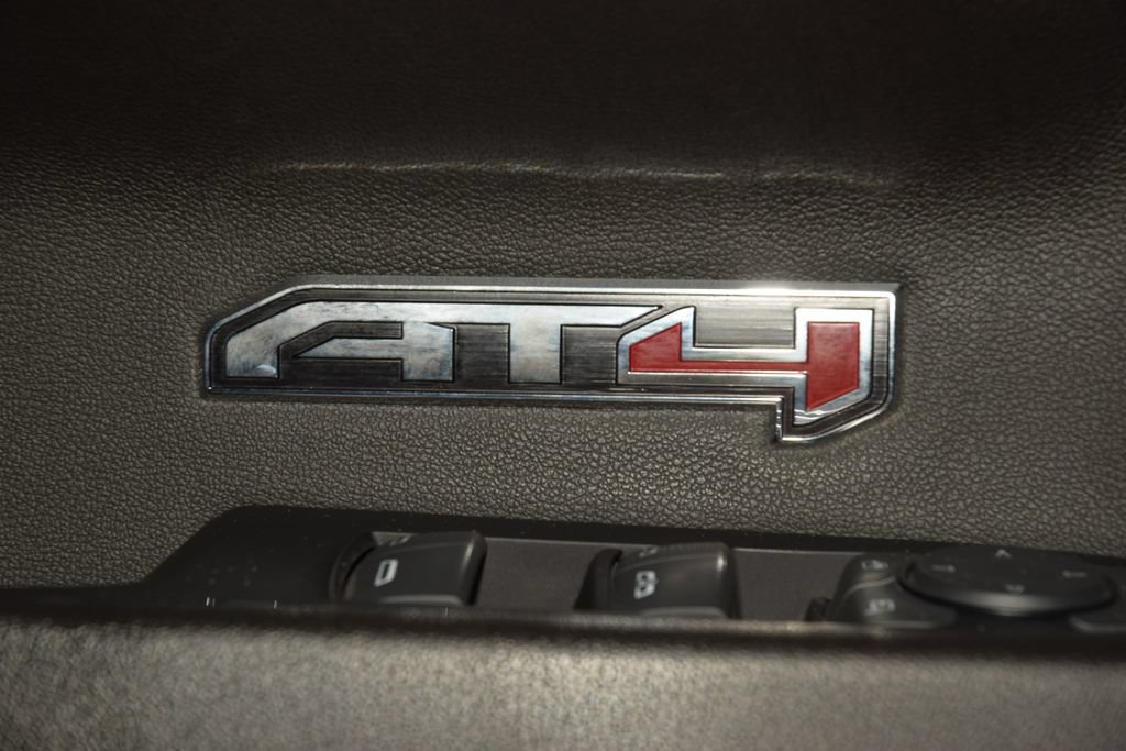 Used 2023 GMC Sierra 1500 AT4 w/ Technology Package AWD/4WD image 48