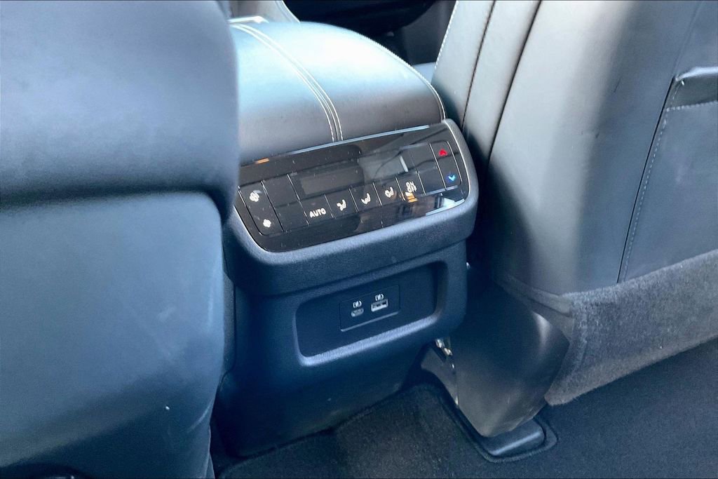 Used 2025 INFINITI QX60 Pure image 33