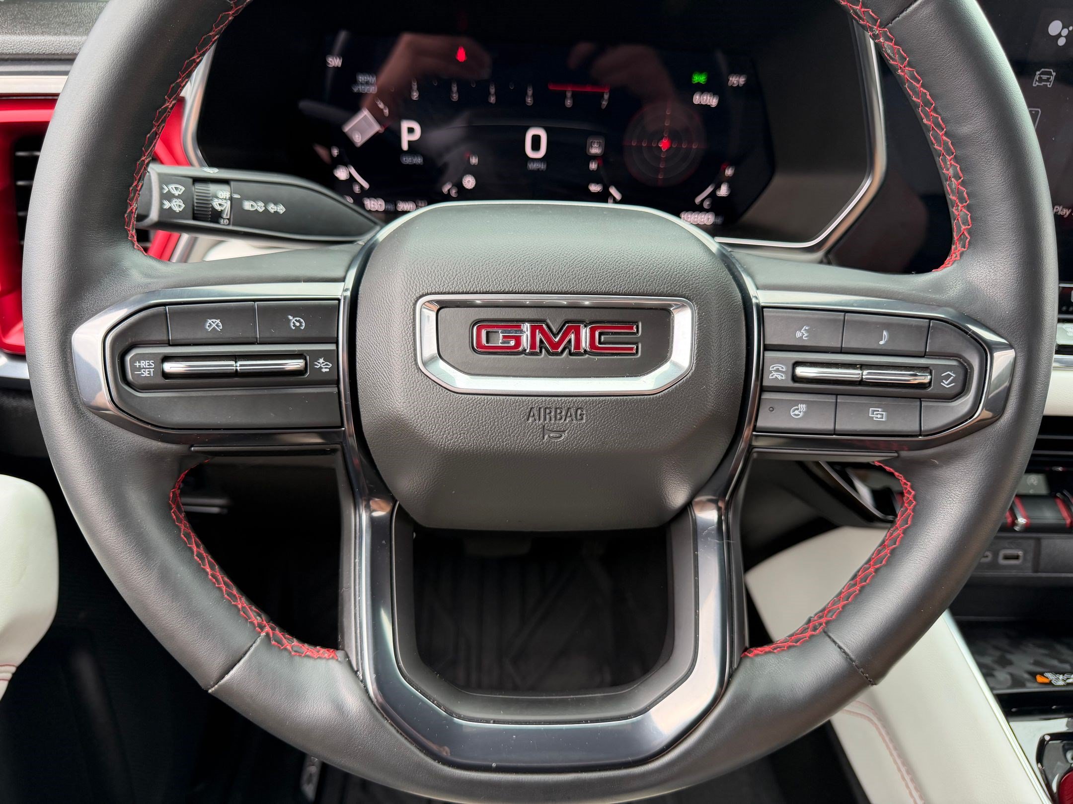 Used 2023 GMC Canyon AT4X w/ Edition 1 AWD/4WD image 11