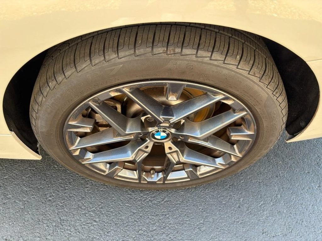 Used 2026 BMW 330i xDrive Sedan AWD/4WD image 8