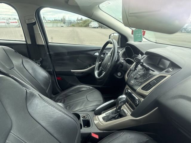 Used 2012 Ford Focus SEL image 4