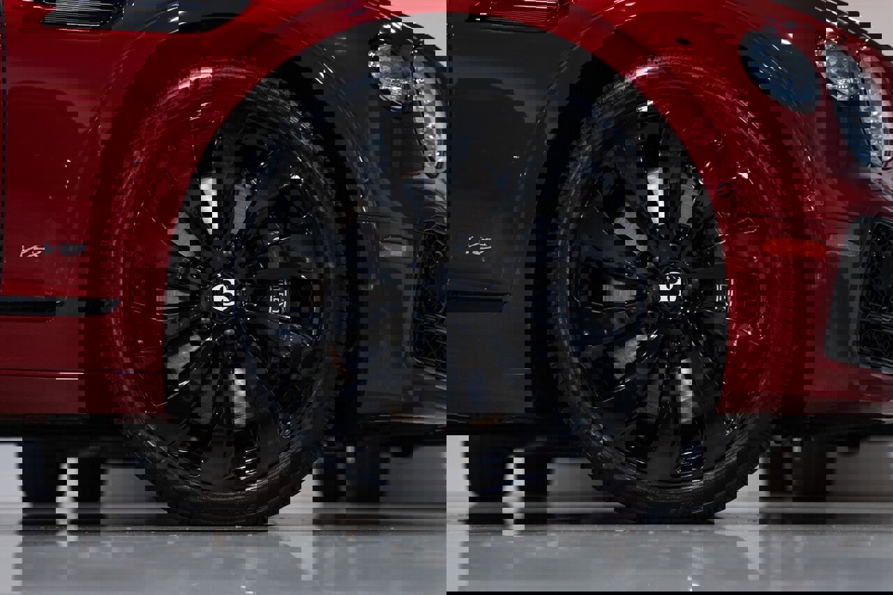 Used 2022 Bentley Flying Spur V8 image 56