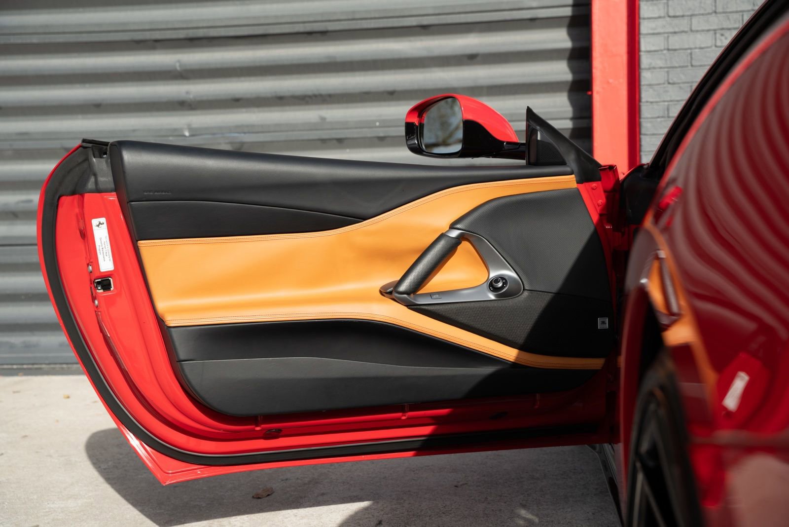 Used 2018 Ferrari 812 Superfast image 18