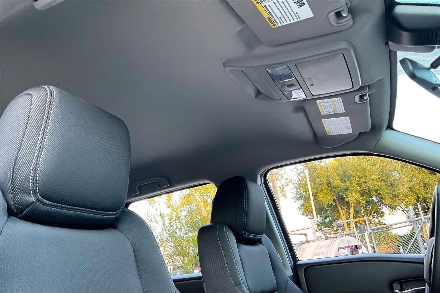 Certified 2023 Nissan Frontier SV w/ SV Convenience Package RWD image 14