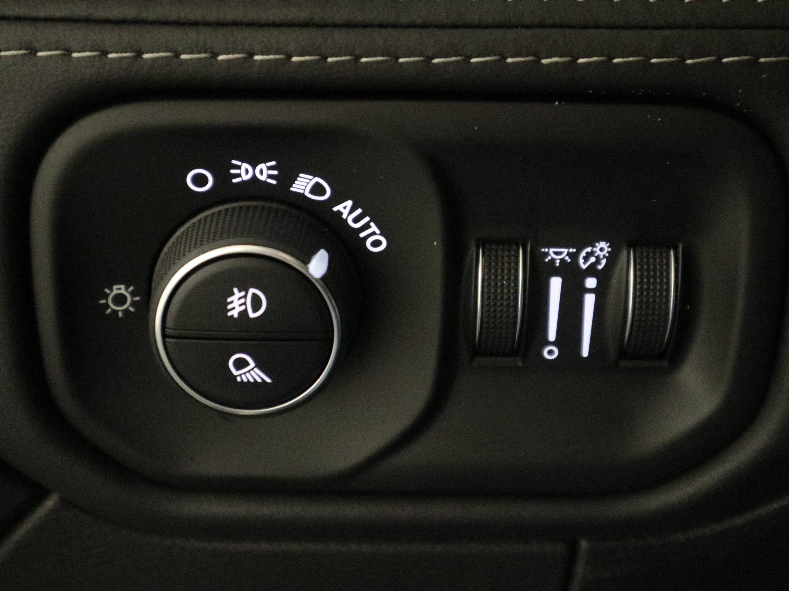 New 2026 RAM 2500 Limited image 32