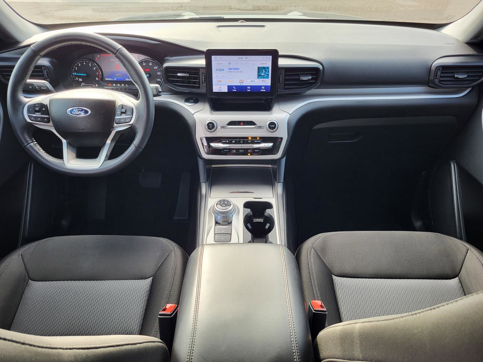 Used 2023 Ford Explorer XLT image 14