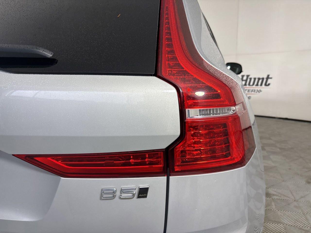 Used 2023 Volvo XC60 B5 Ultimate image 29