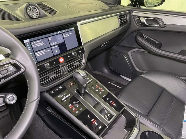 New 2026 Porsche Macan S image 36