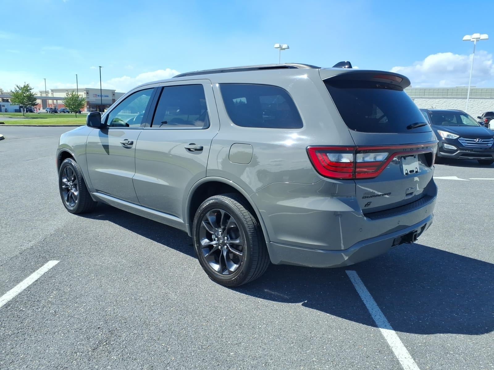 Used 2023 Dodge Durango SXT Launch Edition w/ SXT Blacktop Group AWD/4WD image 6