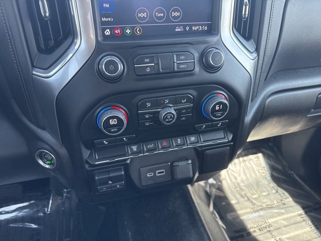 Used 2023 Chevrolet Silverado 2500 LT w/ Convenience Package AWD/4WD image 9