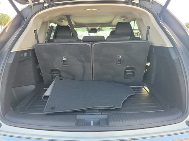 Used 2026 Acura MDX w/ Technology Package FWD image 9