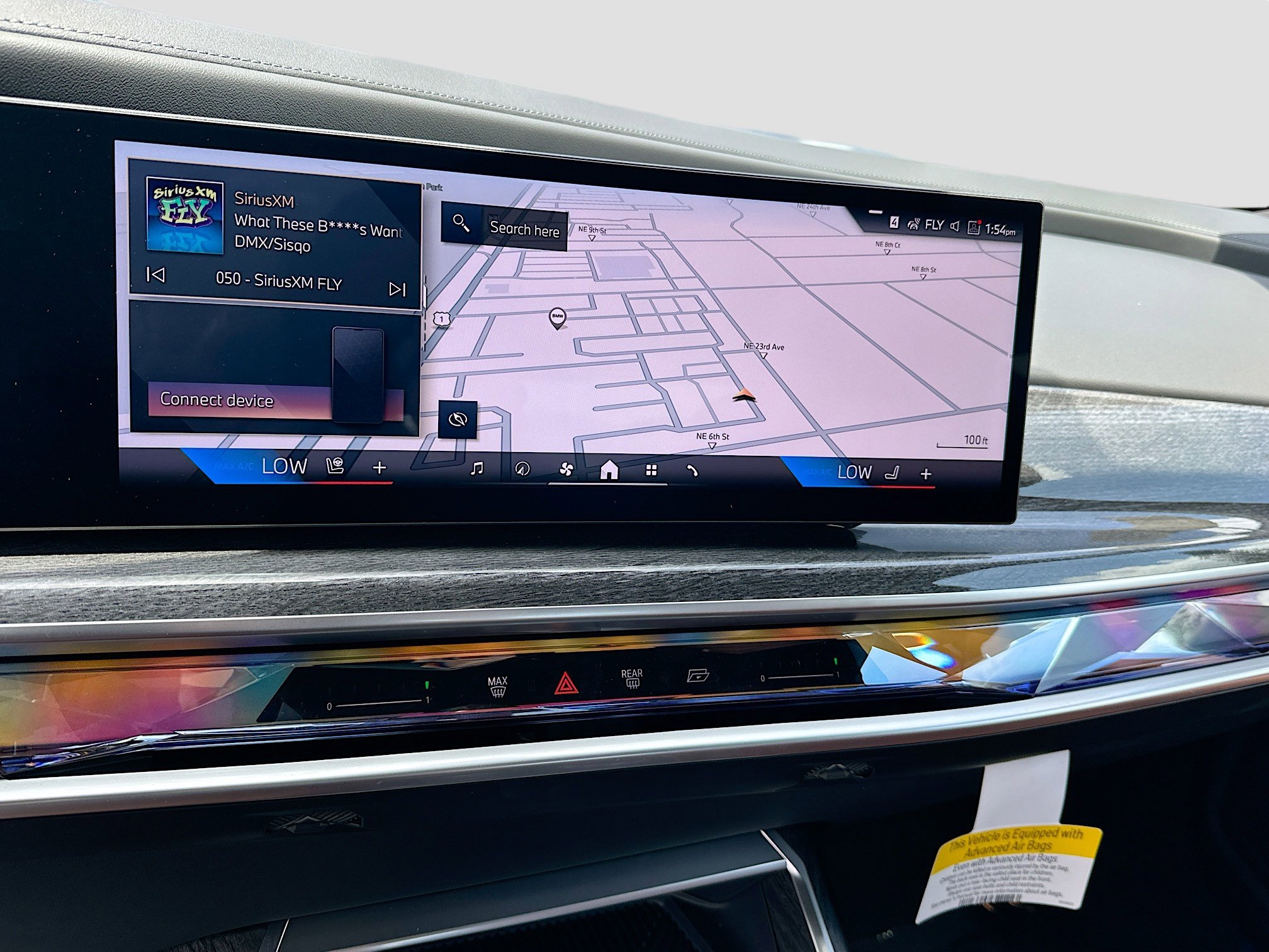 New 2025 BMW 750e xDrive w/ Luxury Rear Seating Package image 12