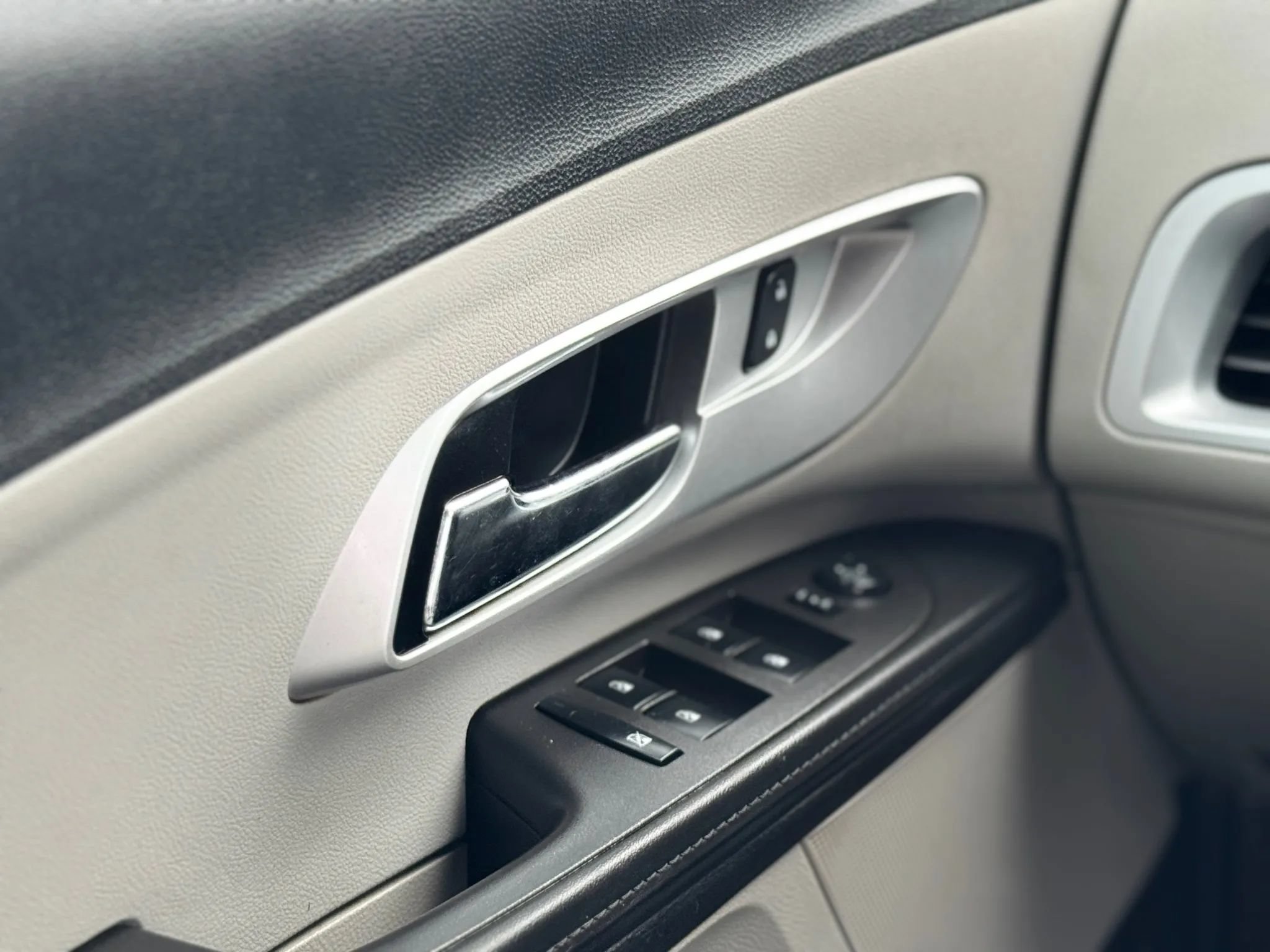 Used 2015 Chevrolet Equinox LS FWD image 34
