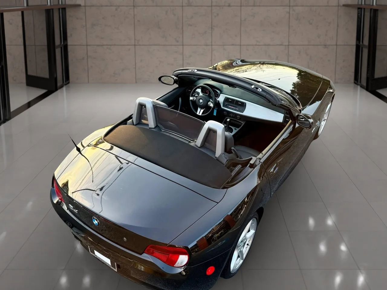 Used 2006 BMW Z4 3.0si image 25