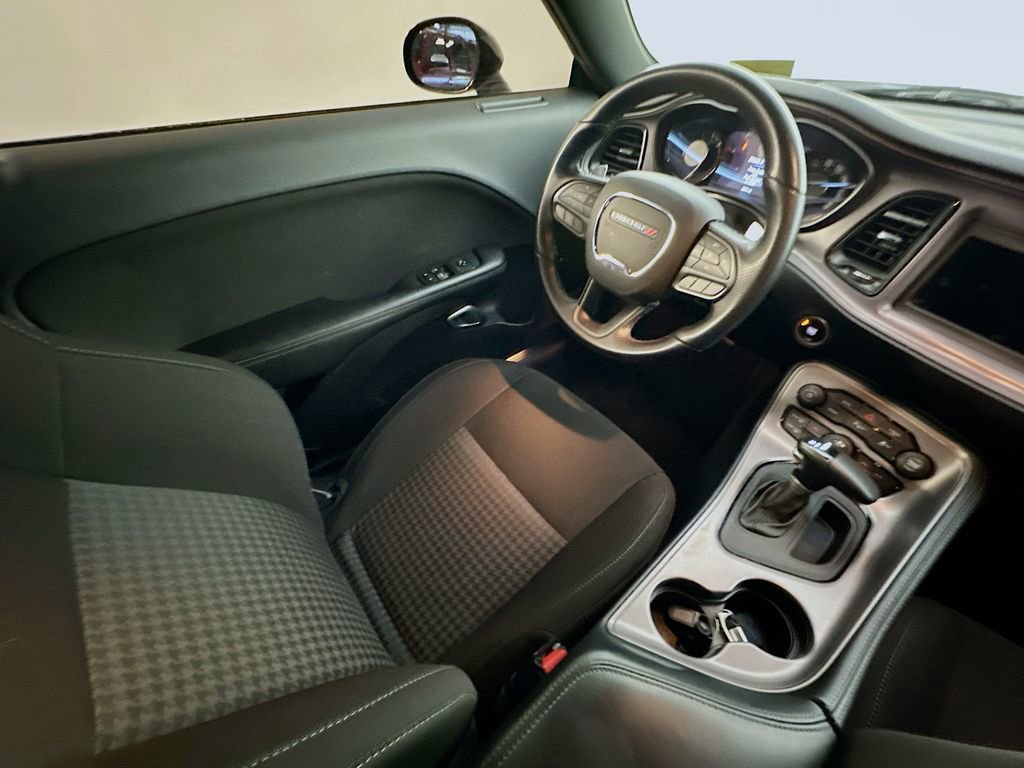 Used 2023 Dodge Challenger R/T w/ Blacktop Package RWD image 9