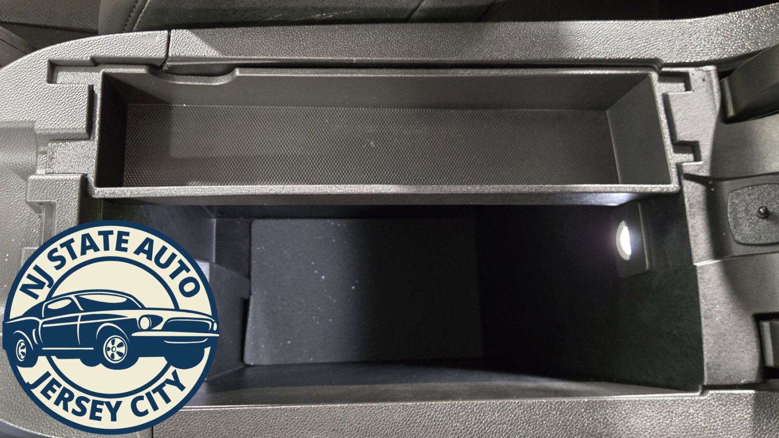 Used 2024 Chevrolet Equinox Premier image 17