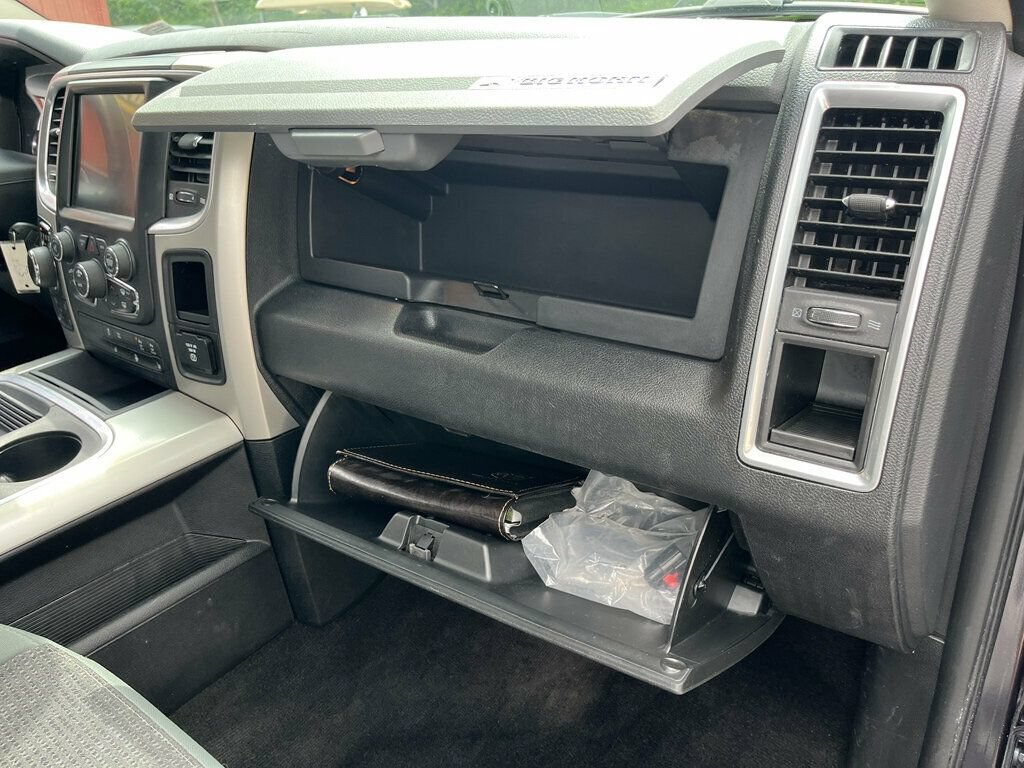 Used 2017 RAM 1500 Big Horn AWD/4WD image 30