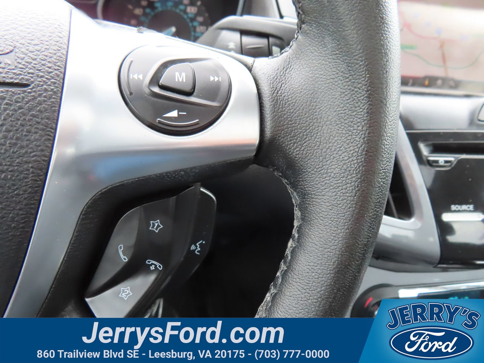 Used 2012 Ford Focus Titanium FWD image 20