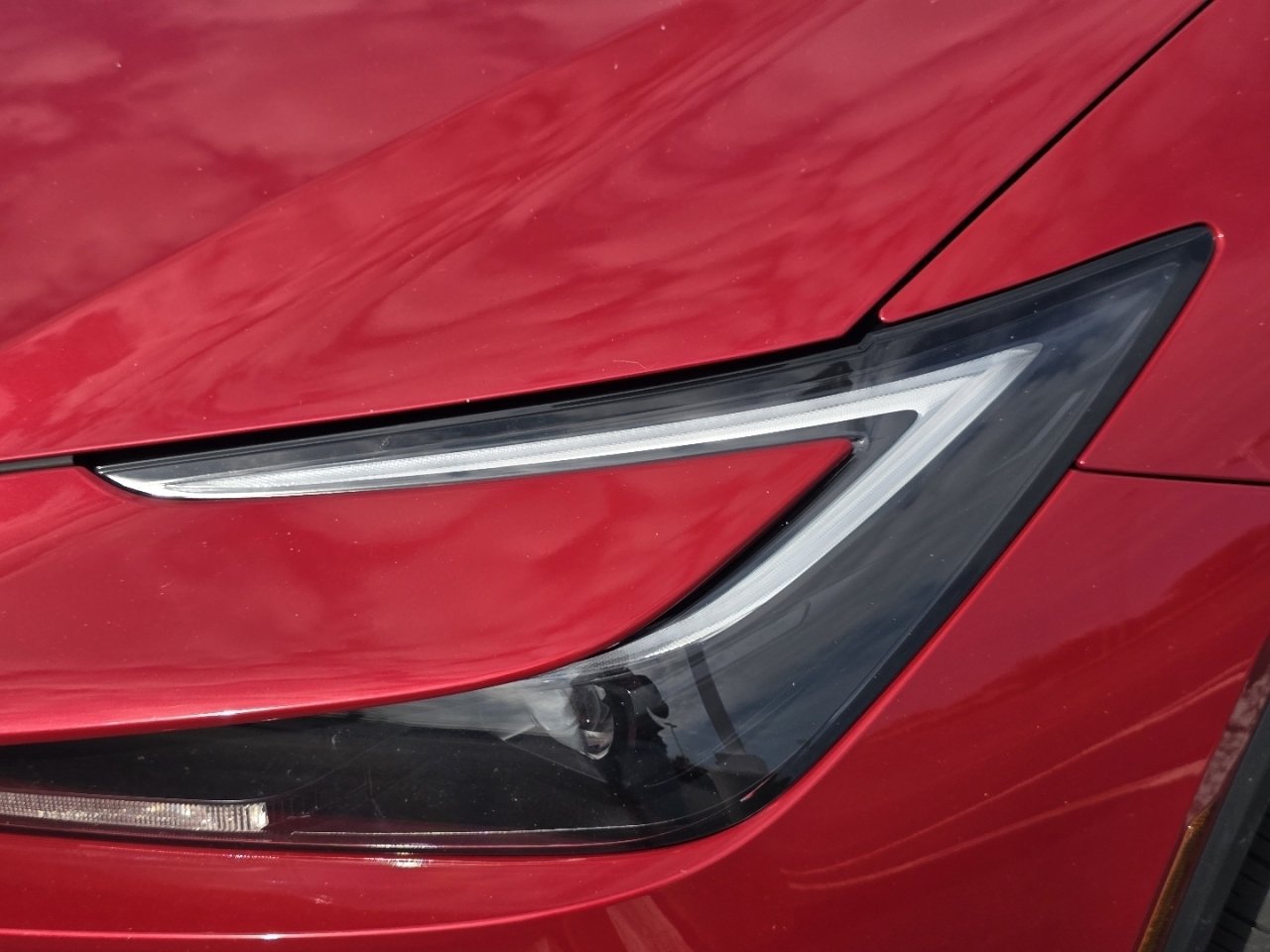 Used 2025 Toyota Prius LE FWD image 23