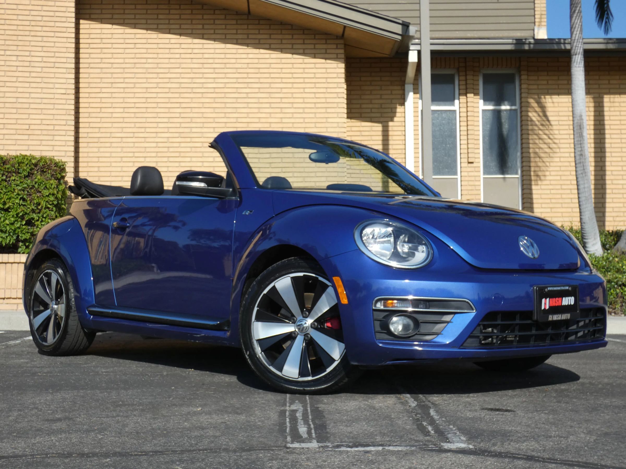 Used 2014 Volkswagen Beetle R-Line image 5