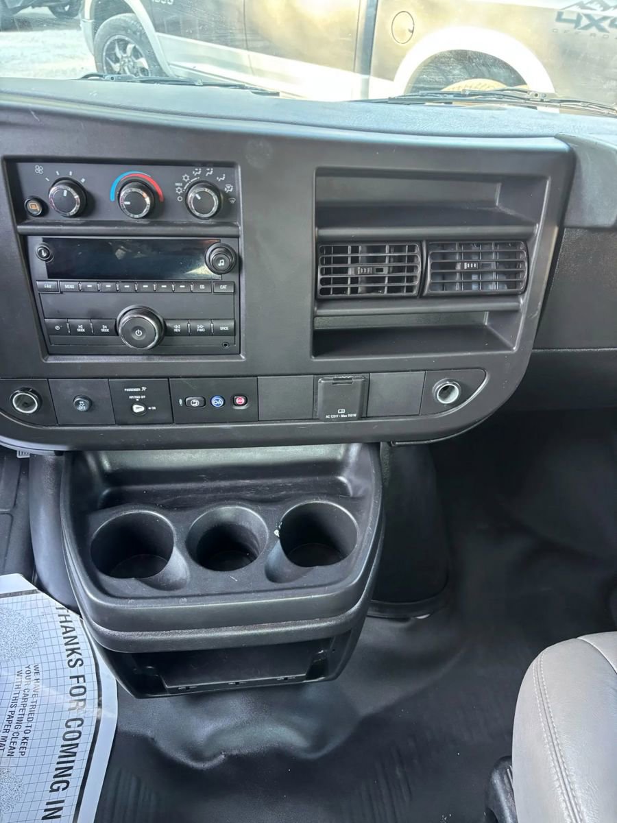 Used 2021 Chevrolet Express 2500 w/ Driver Convenience Package image 18