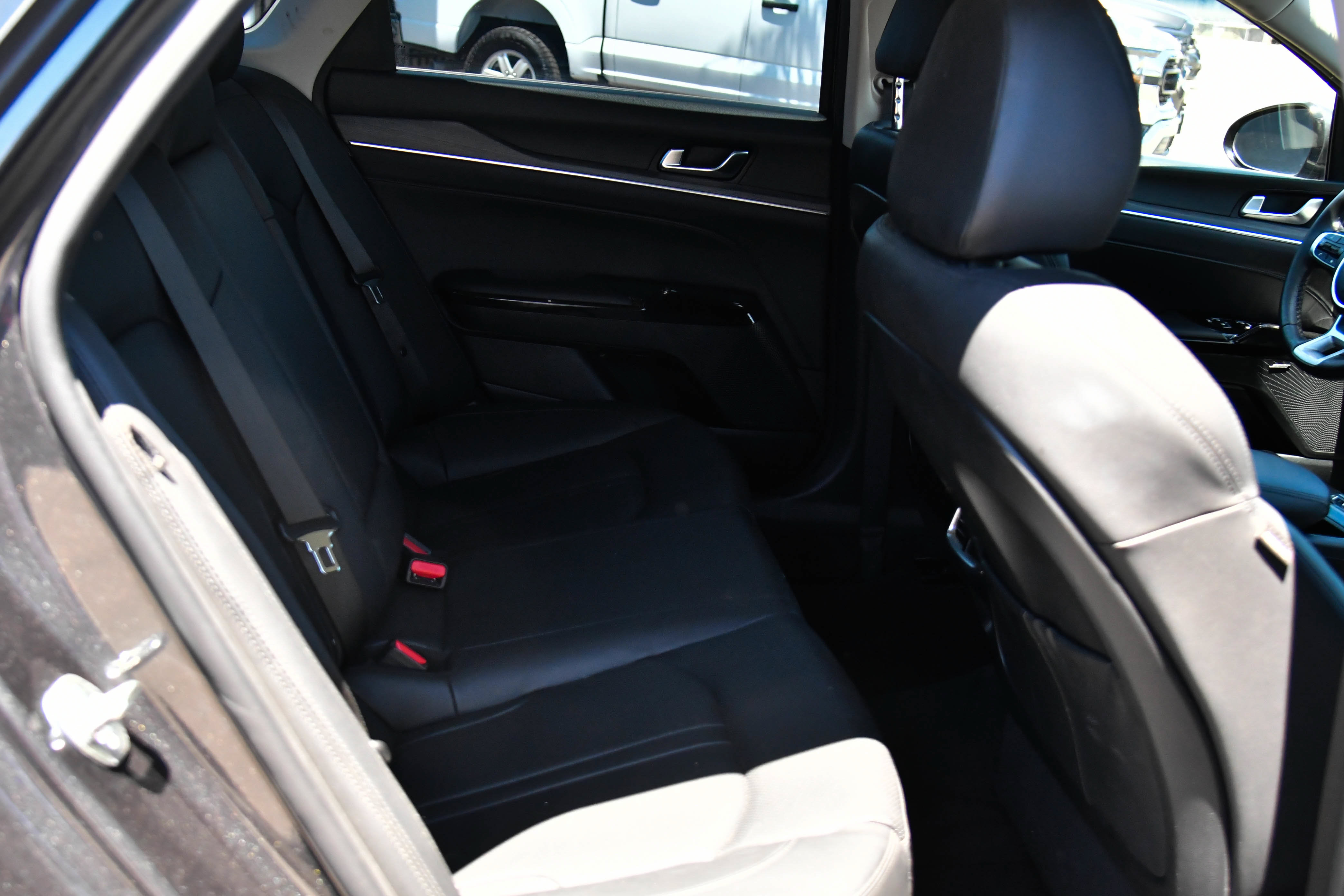 Used 2025 Kia K5 EX FWD image 55